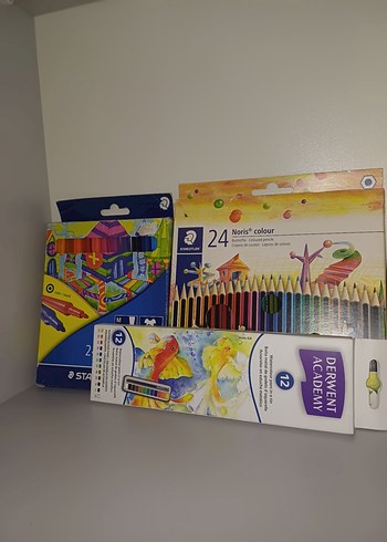 24 Renk Noris Colour ve Derwent Academy 12 Renk Boya Kalemi
