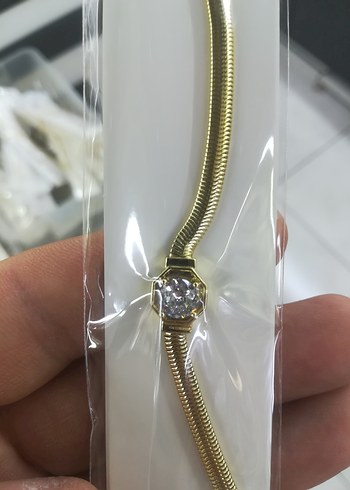 Pandora Zincir Detaylı Altın Renkli Kadın Bileklik
