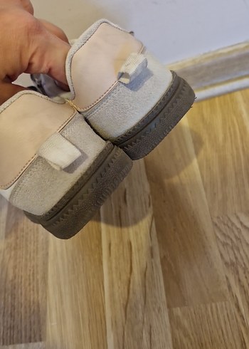 Kız Çocuk Beyaz Cırtlı Spor Ayakkabı - Görsel 3