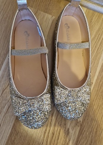 Kızlar İçin Altın Renkli Simli Babet Ayakkabı - Görsel 8