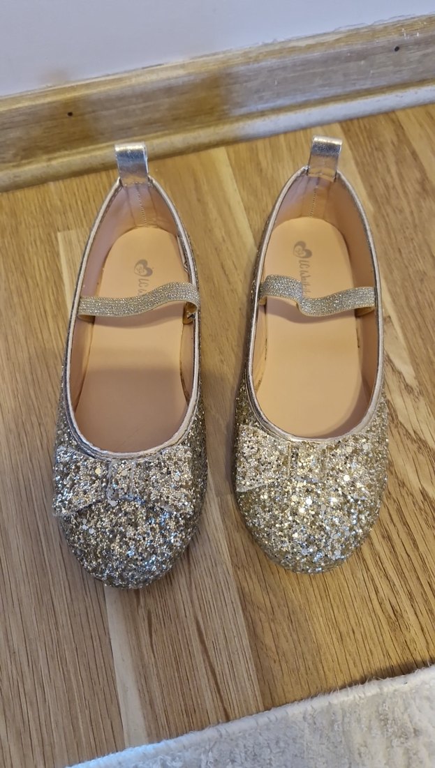 Kızlar İçin Altın Renkli Simli Babet Ayakkabı - Görsel 3