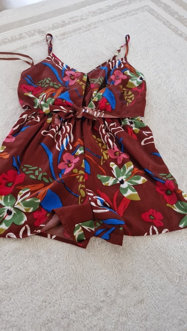 Kahverengi Çiçekli  Kadın Mini Tulum - Görsel 2