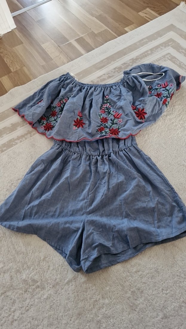 Nakışlı Fırfırlı Mini Tulum - Görsel 2