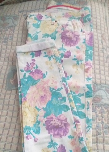 Tıffany çiçek desenli pantalon 