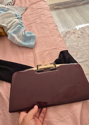 Bordo Deri Tokalı Kadın Portföy Çanta