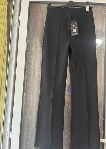 Kadın Siyah Kumaş Pantolon