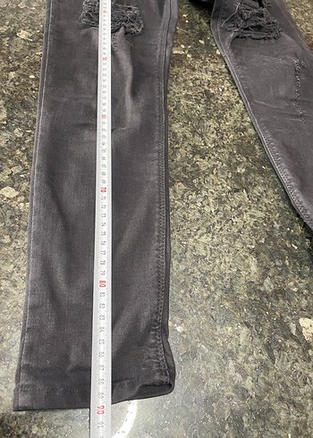 Siyah Yırtık Detaylı likralı Kot Pantolon - Görsel 6