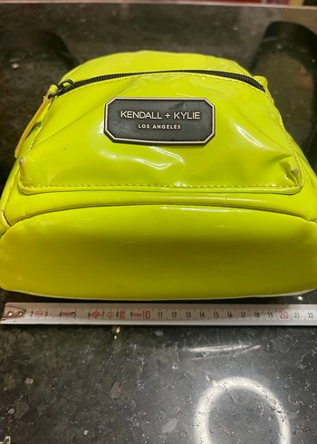 KENDALL+KYLIE Fermuarlı Kadın Sırt Çantası - Görsel 3