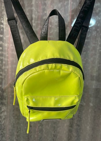 KENDALL+KYLIE Fermuarlı Kadın Sırt Çantası - Görsel 2