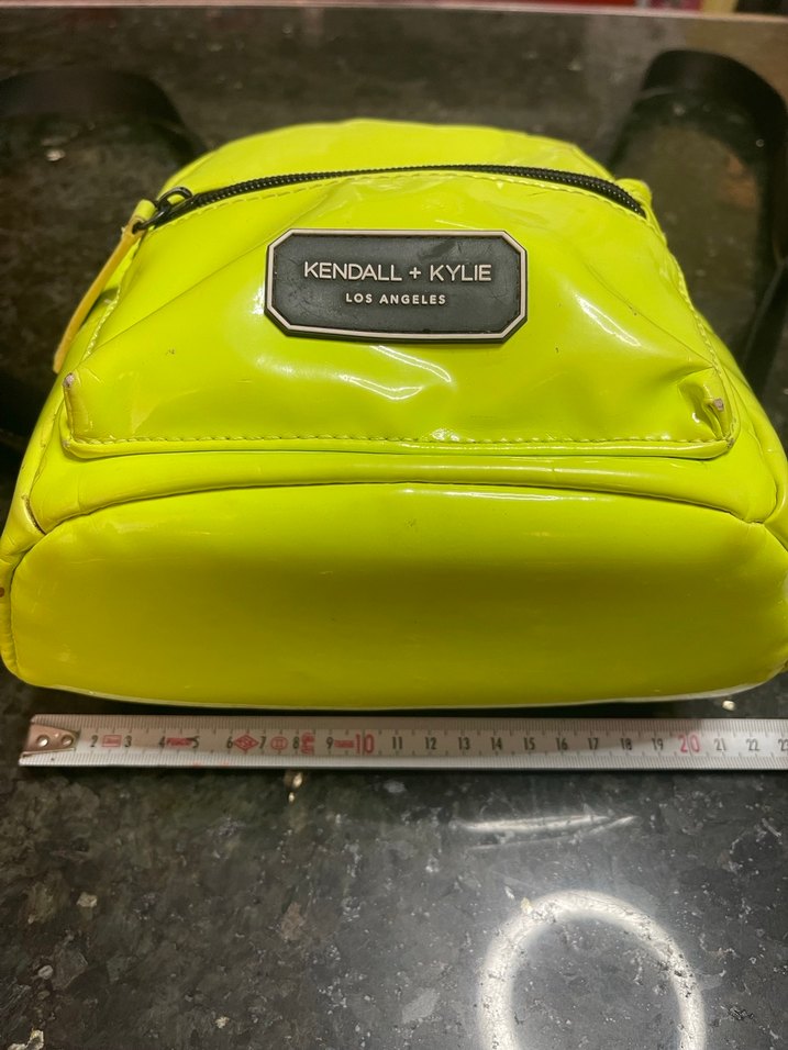 KENDALL+KYLIE Fermuarlı Kadın Sırt Çantası - Görsel 3