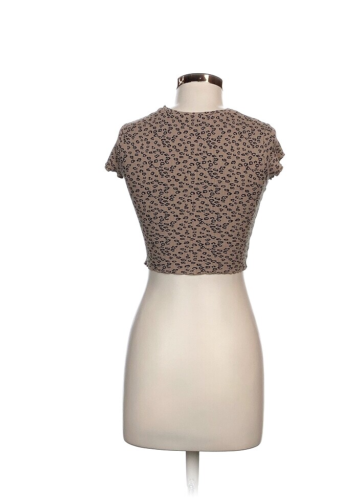 Pull and Bear T-shirt %70 İndirimli. - Görsel 3