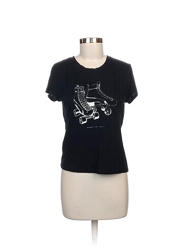 Mango T-shirt %70 İndirimli.