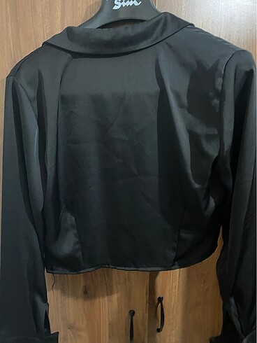 l Beden siyah Renk Trendyol milla Saten crop