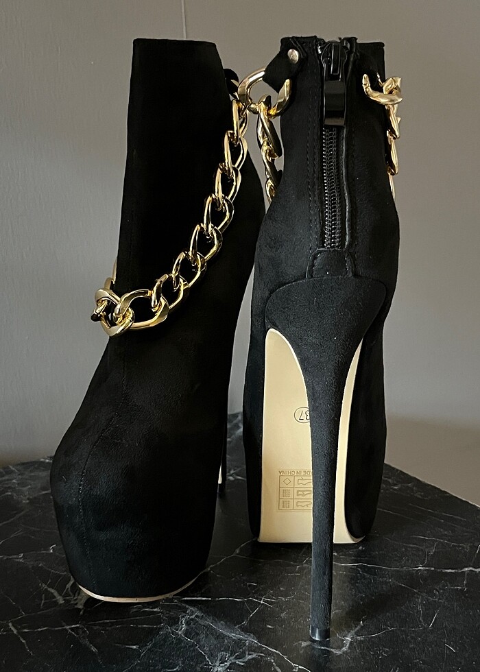 Zincirli Yüksek platform topuklu ayakkabı - Görsel 2