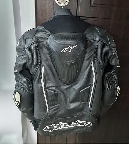 Alpinestars atem v2 motor montu
