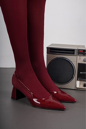 Zara Cheryy bordo rugan topuklu sandalet
