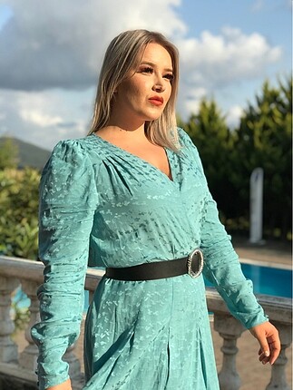 Turkuaz elbise