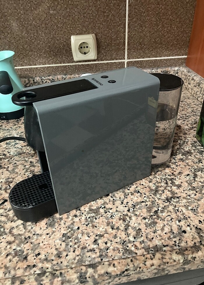 nespresso essenza mini c30 grey kahve makinesi - Görsel 3