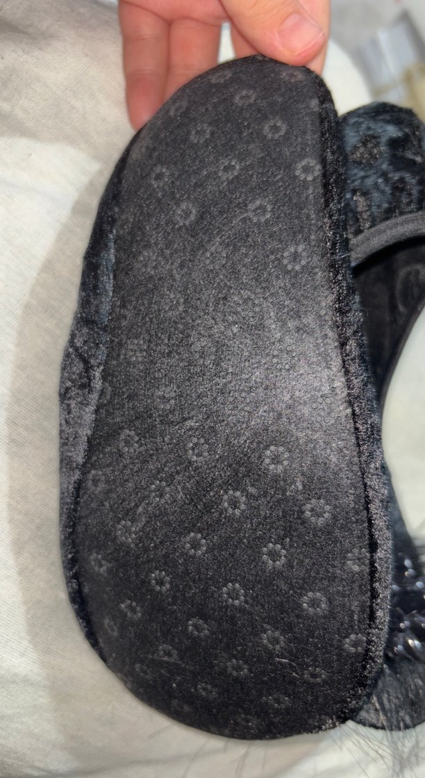 Siyah Kürklü Kadın Ev Terliği - Görsel 3