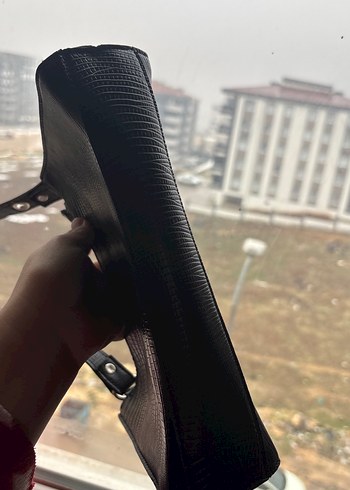 Siyah Çanta - Görsel 6