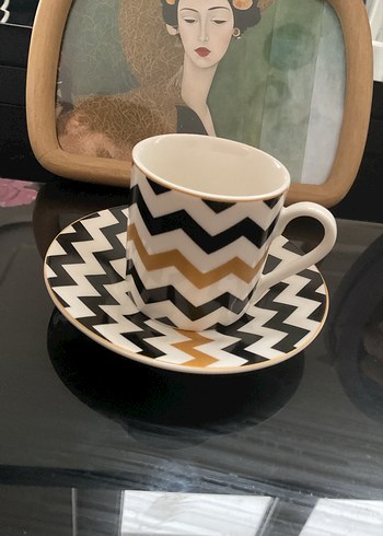 Karaca  Fincan ve Tabak - Görsel 2