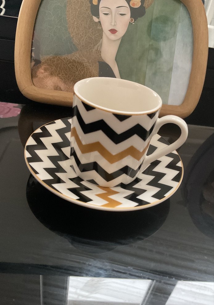 Karaca  Fincan ve Tabak - Görsel 2