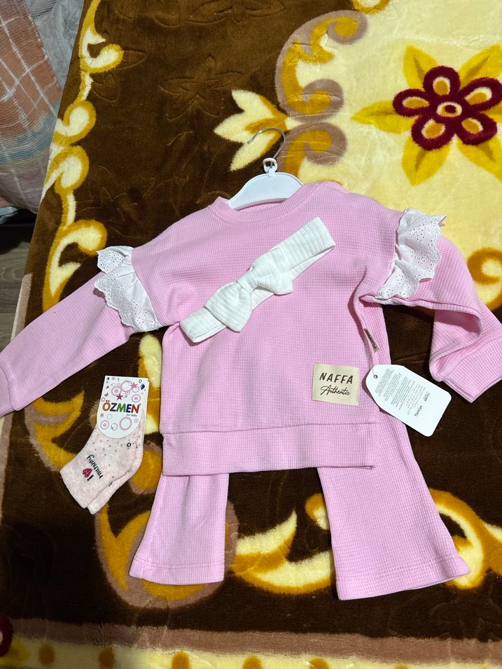 Pembe Kız Bebek Fırfırlı Uzun Kollu Takım - Görsel 2