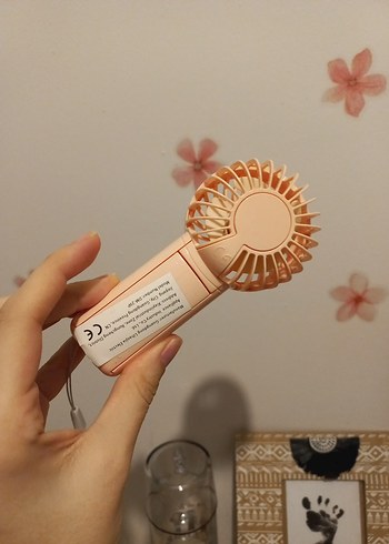 Bej Renkli Mini Taşınabilir El Vantilatörü - Görsel 2