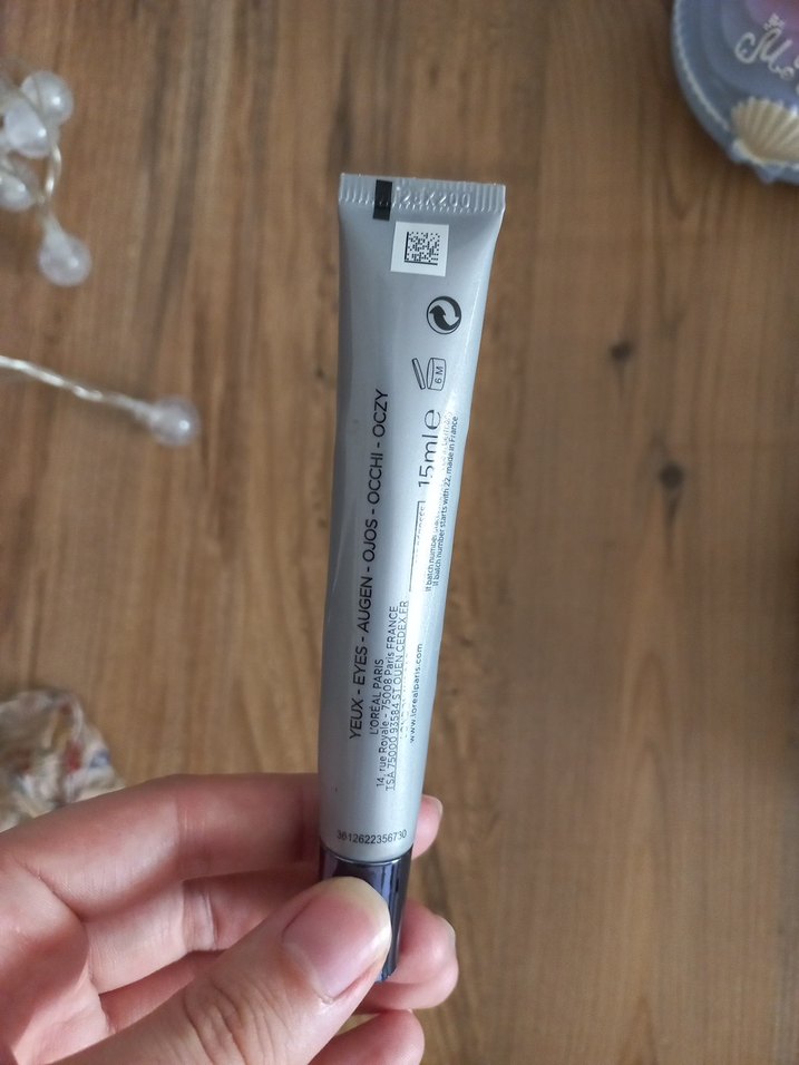 L'Oréal Revitalift Filler BB Krem Bej - Görsel 3