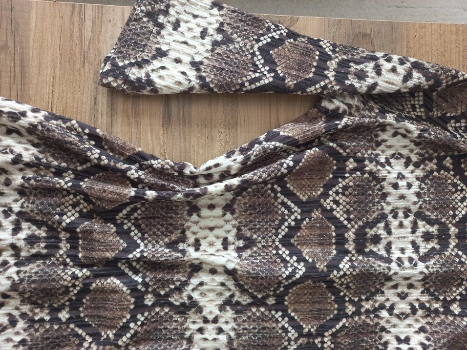 Kahverengi Yılan Desenli Bohem Triko Elbise - Görsel 4