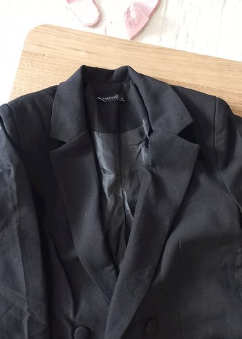 Siyah Düğmeli Kadın Keten Blazer - Görsel 3