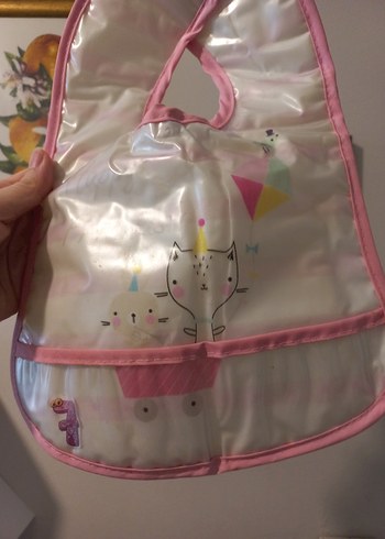 Pembe Baskılı Bebek Önlüğü - Görsel 3