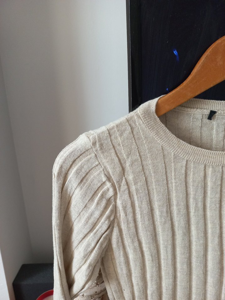 Bej Uzun Kollu Triko Kazak - Görsel 3