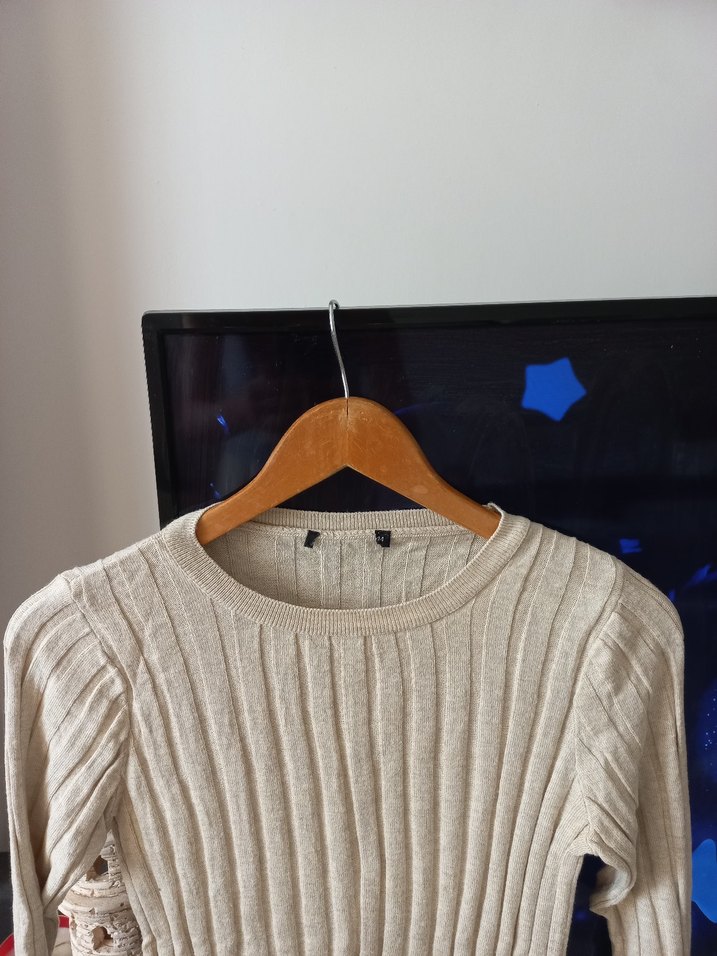 Bej Uzun Kollu Triko Kazak - Görsel 2