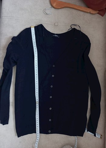 Lacivert V Yaka Düğmeli Kadın Hırka - Görsel 7