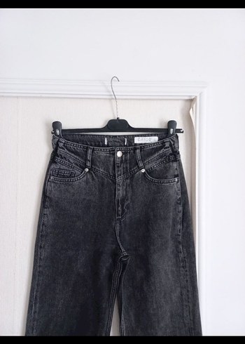 Zara Kadın Gri Loose Fit Midi Kot Pantolon