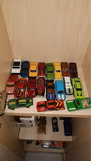  40 adet toplu eski nadir serilerden hotwheels