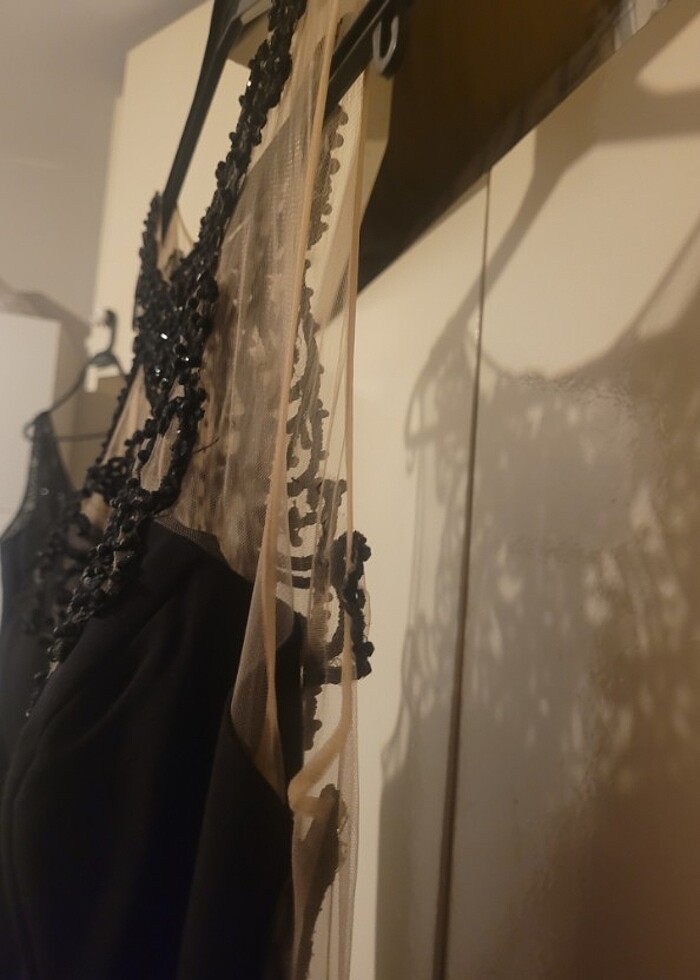 TOLGA SARACOGLU SIYAH TUVALET ELBİSE  - Görsel 3