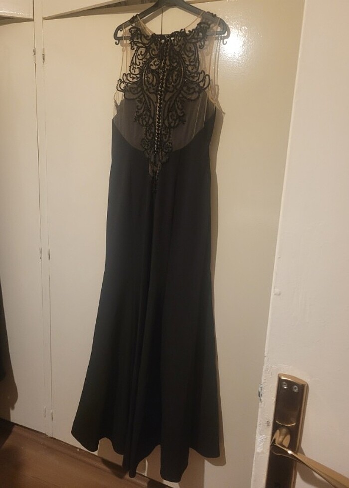 TOLGA SARACOGLU SIYAH TUVALET ELBİSE  - Görsel 4