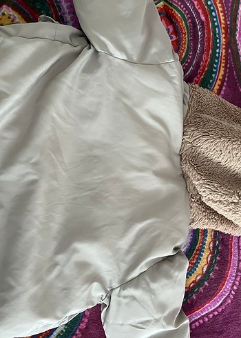 Zara Kız Çocuk Kapüşonlu Bej Peluş Detaylı Mont - Görsel 11