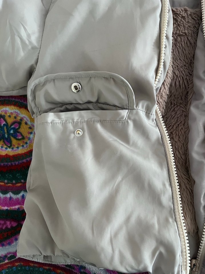 Zara Kız Çocuk Kapüşonlu Bej Peluş Detaylı Mont - Görsel 5