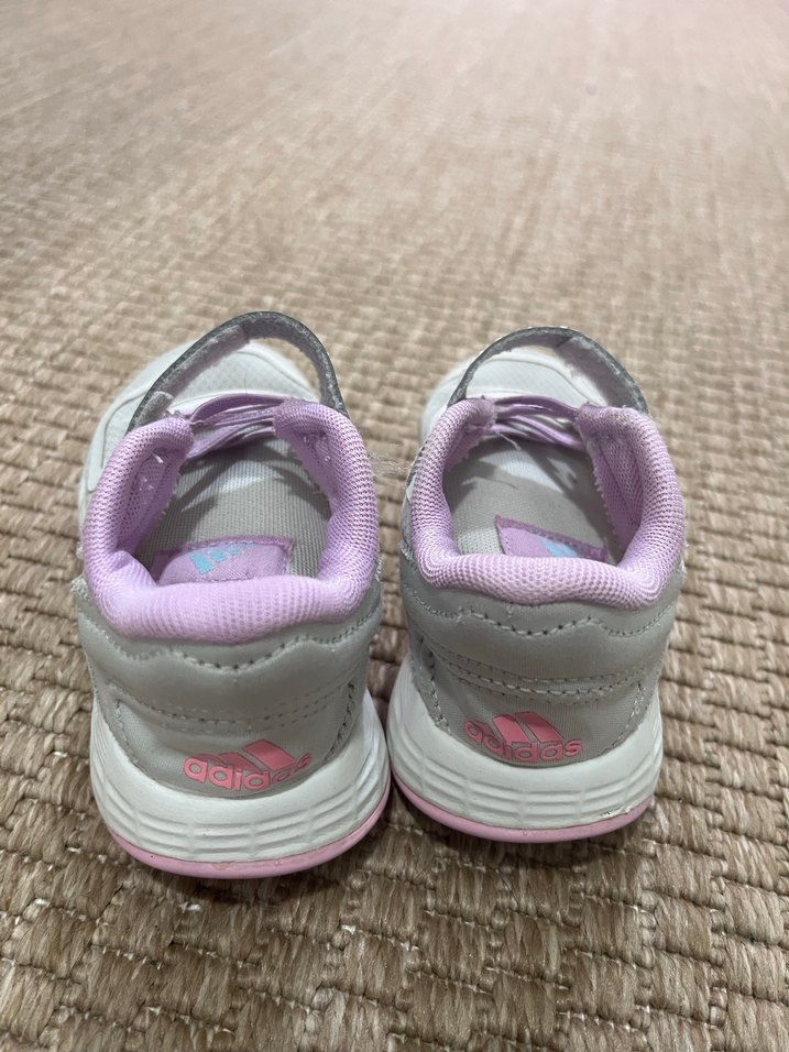 Kız Çocuk Gri Spor Ayakkabı Bağcıklı Adidas - Görsel 4