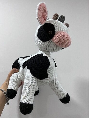Amigurumi inek
