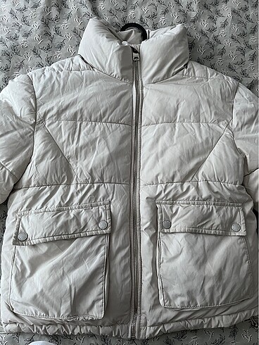 xs Beden çeşitli Renk Bershka xs mont