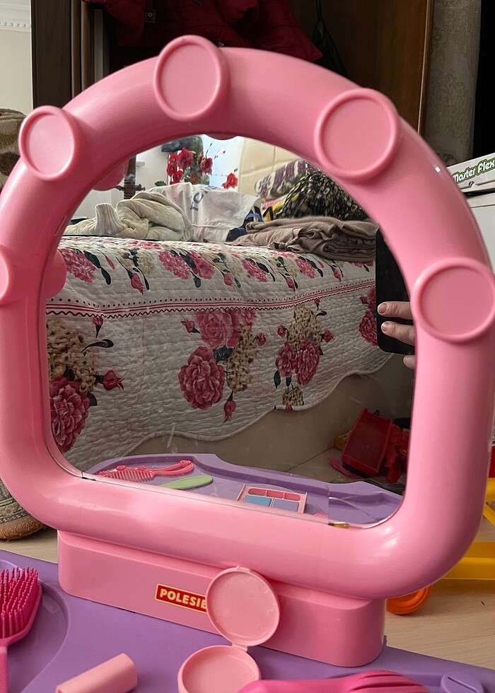 Oyuncak makyaj masası - Görsel 3