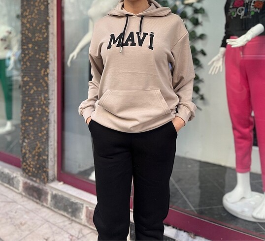 Şardonlu sweatshirt