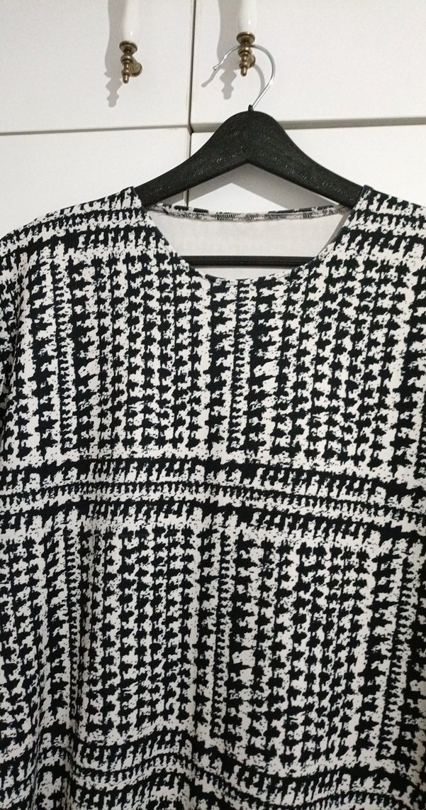 Siyah beyaz midi boy - Görsel 4