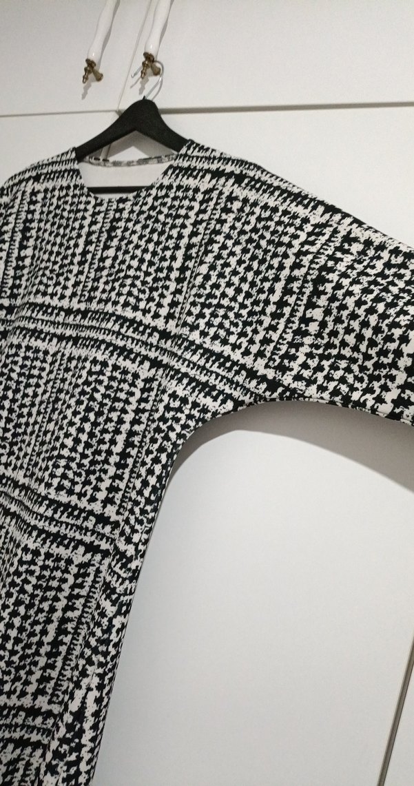 Siyah beyaz midi boy - Görsel 5