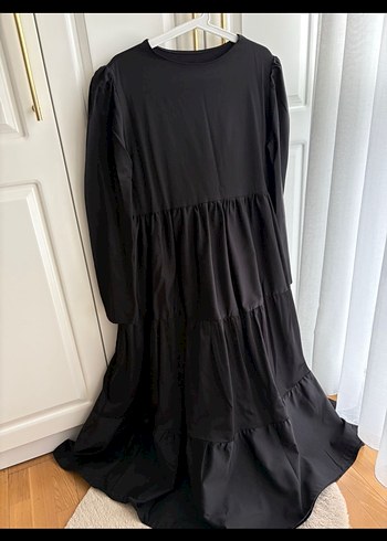 Uzun Kollu Siyah Fırfırlı Uzun Elbise - Görsel 2