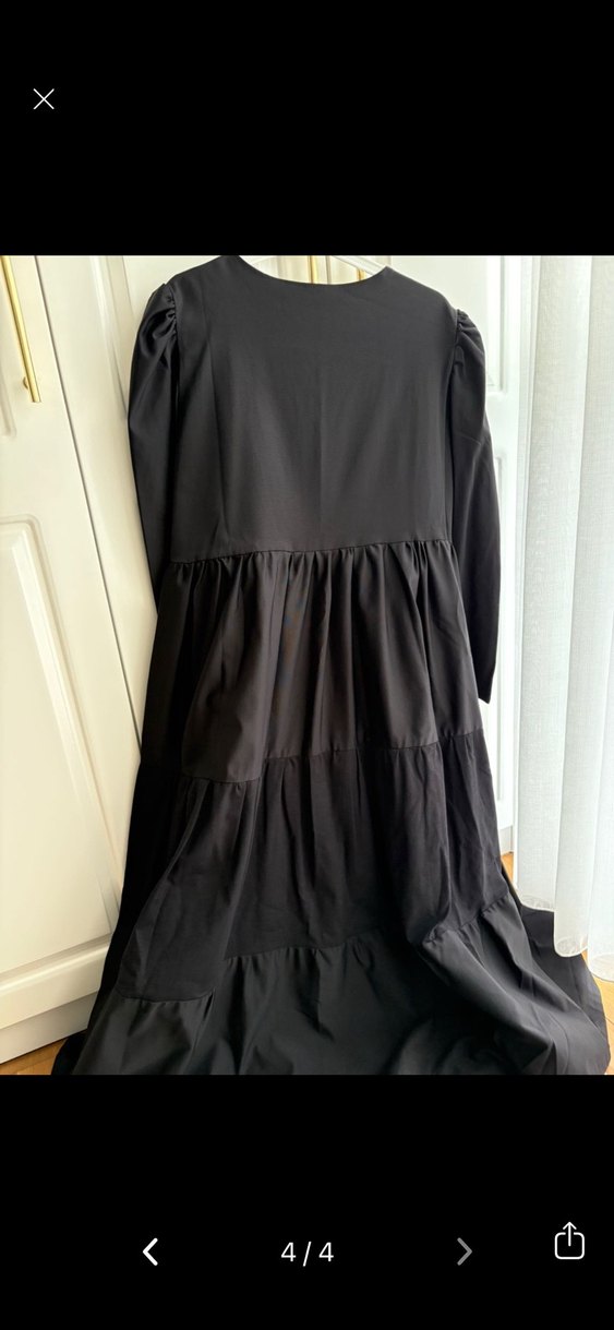 Uzun Kollu Siyah Fırfırlı Uzun Elbise - Görsel 4